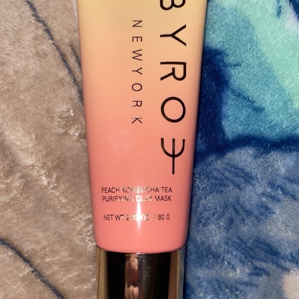 Pink Radiance Skincare Mask
